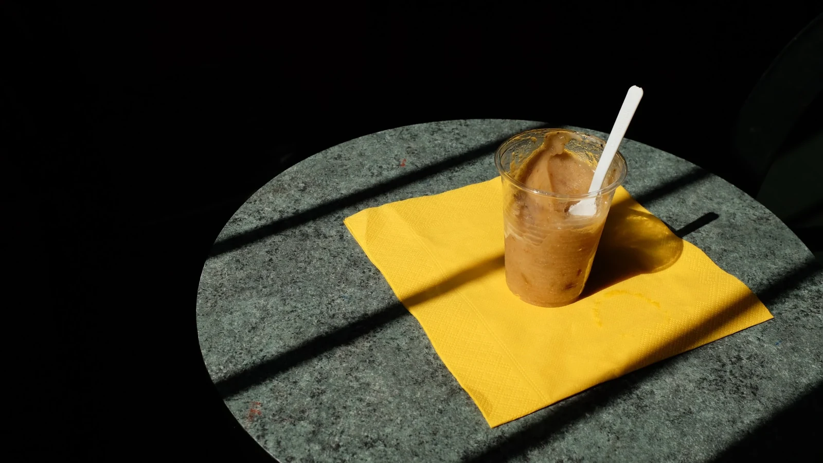 Bicchiere di granita ai fichi
